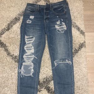 American Eagle Tomgirl Jeans